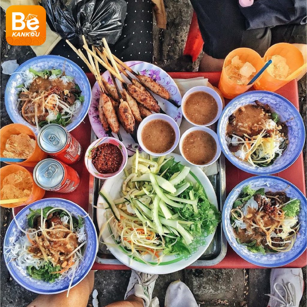 ベトナム観光時のおすすめ：フエにおける料理の楽園を発見：見逃せない食べ物6